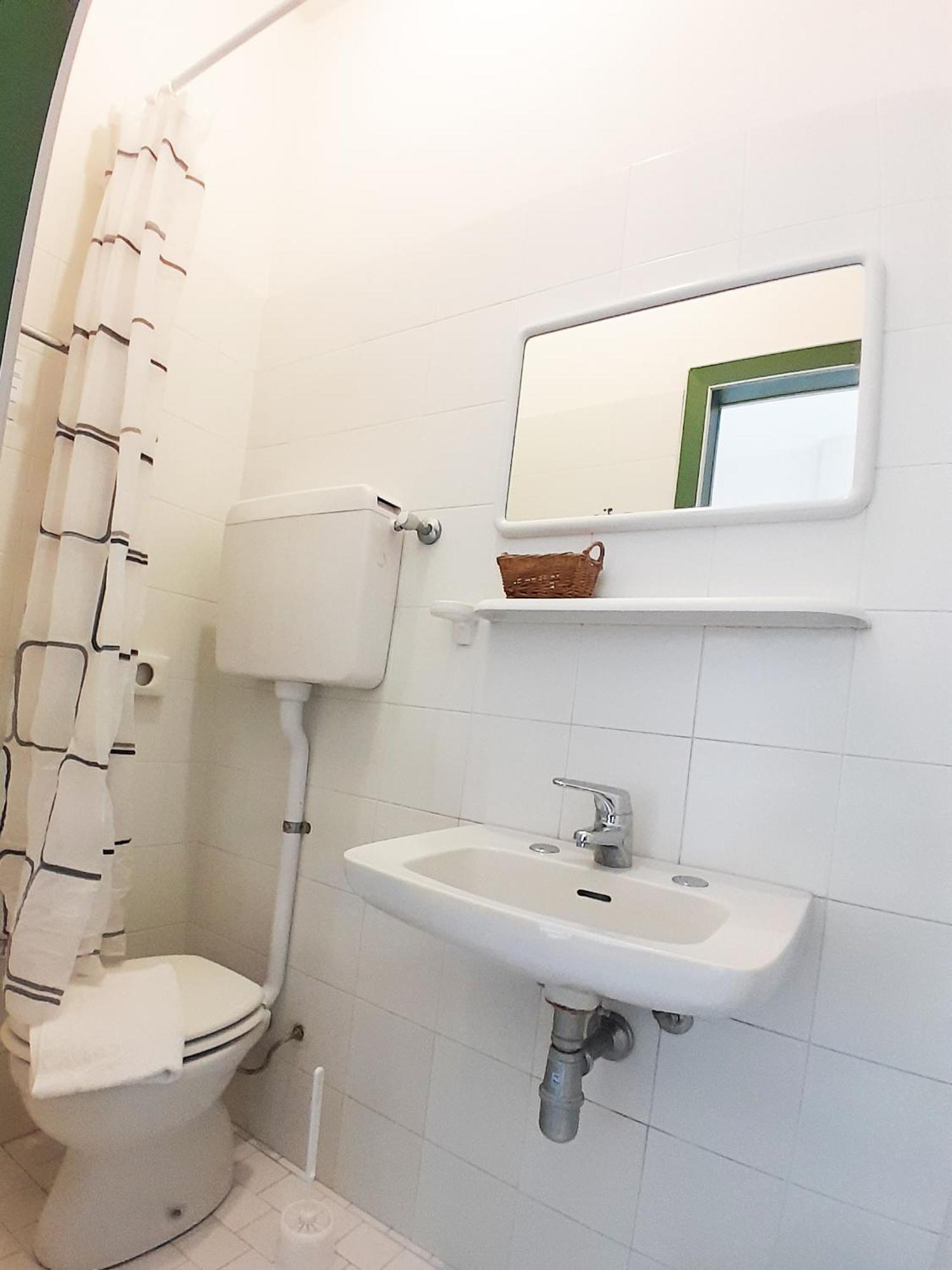 Hotel Berlino Каттолика Номер фото
